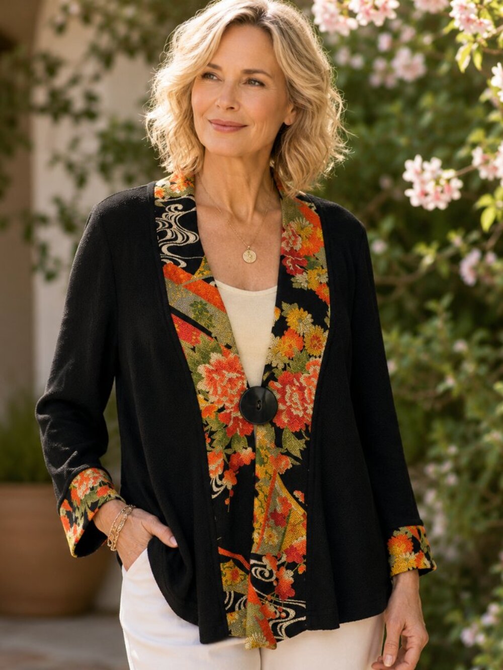 Soft Surroundings Black Floral Crepe Jacket M Art Button EUC